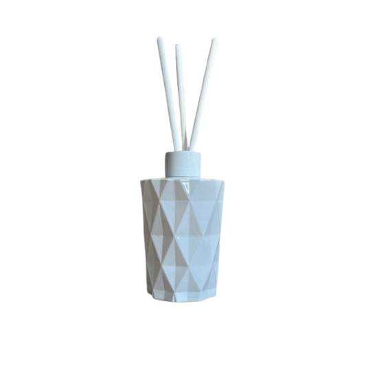Glass White Diamond Geo Diffuser